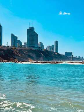 C Tower Apartments, Netanya